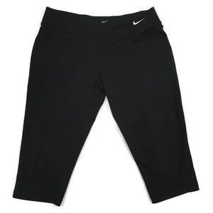 Nike | Dri -Fit Legging, Crop Capris Back Size XL